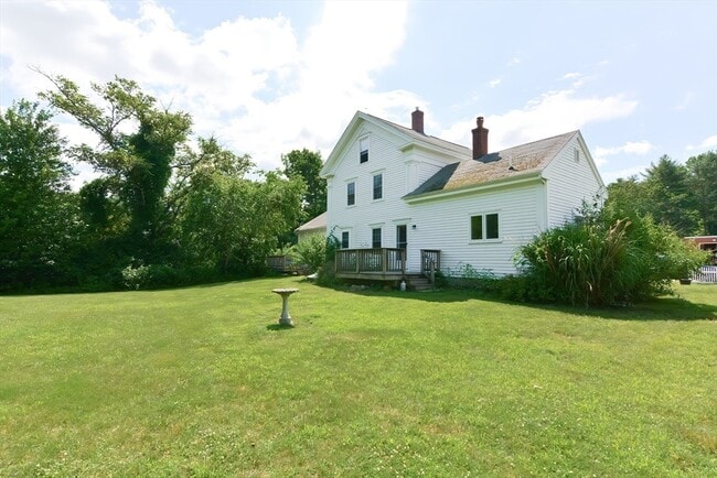 Building Photo - 118 Main St