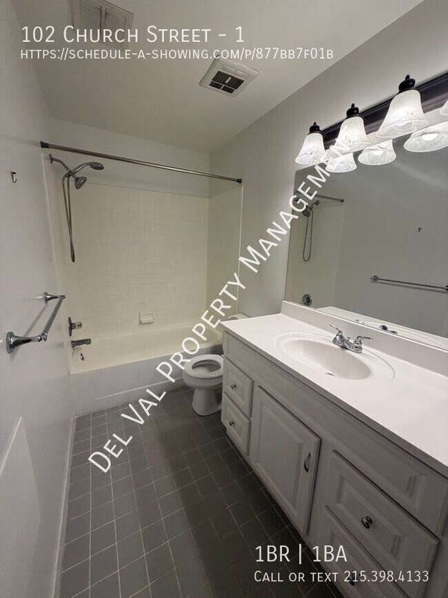 Building Photo - 102 Church St