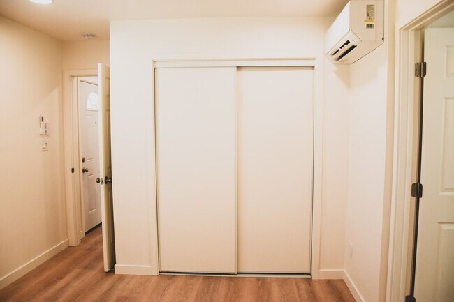 Building Photo - Newly Built Home