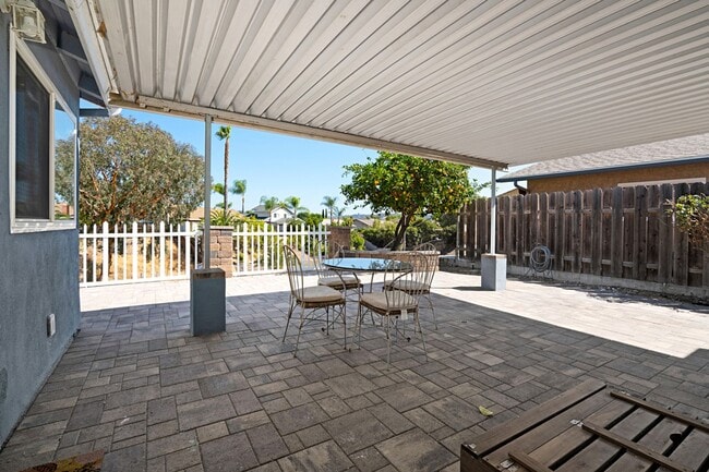Building Photo - Beautiful 3BD 2BA House Sitting on Over 1/...