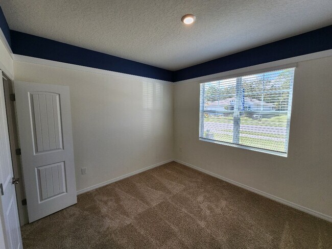 Building Photo - Lovely 4 Bedroom Home at Oak Leaf Preserve