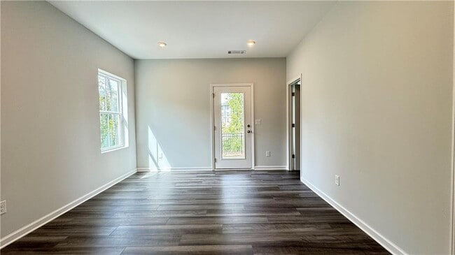 Building Photo - 1479 Creekside Cir NW