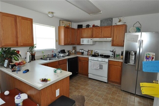 Building Photo - 121 Pheasant Trail