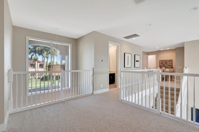 Building Photo - 11615 Paradise Cove Ln
