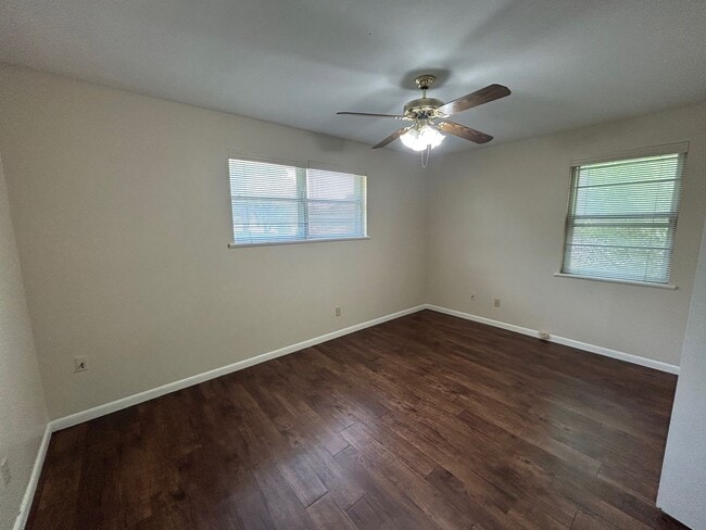 Building Photo - Beautiful Corner Lot Living