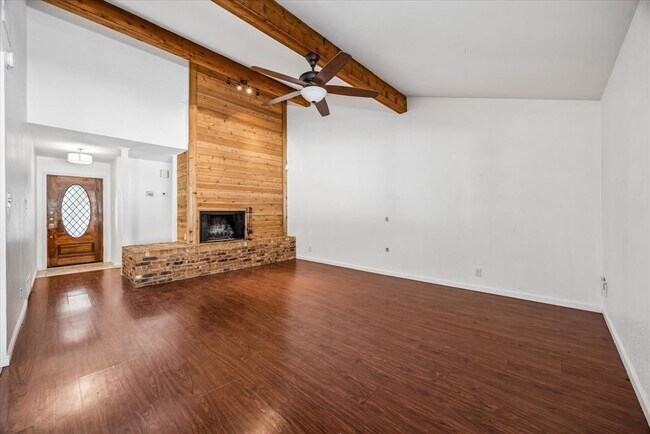 Building Photo - 1309 Warrington Dr