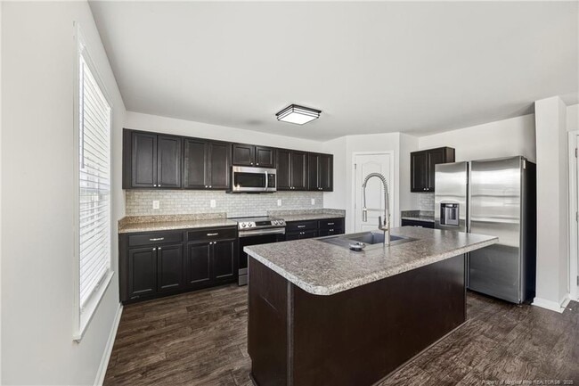 Building Photo - 34 Merlin Ct