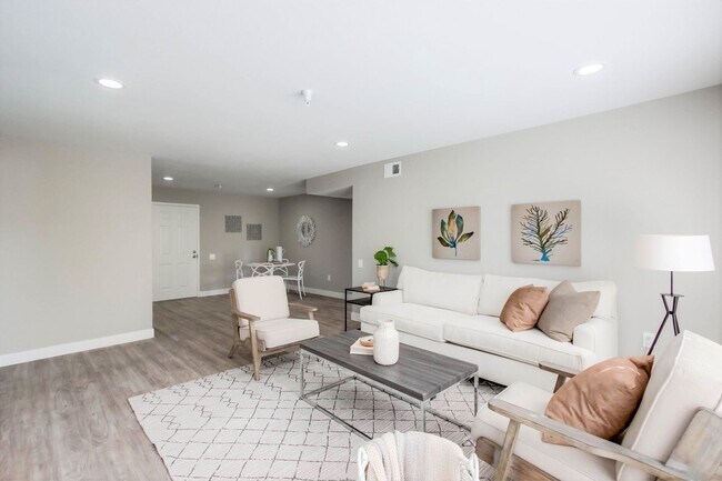 Interior Photo - Eugene Eddy