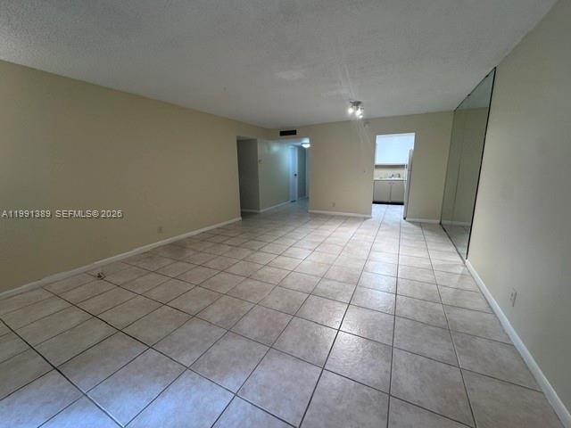 Building Photo - 6361 N Falls Cir Dr