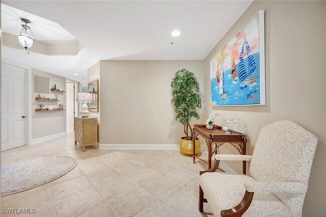 Building Photo - 1004 5th St S