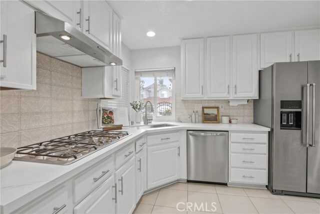 Building Photo - 24281 Briones Dr