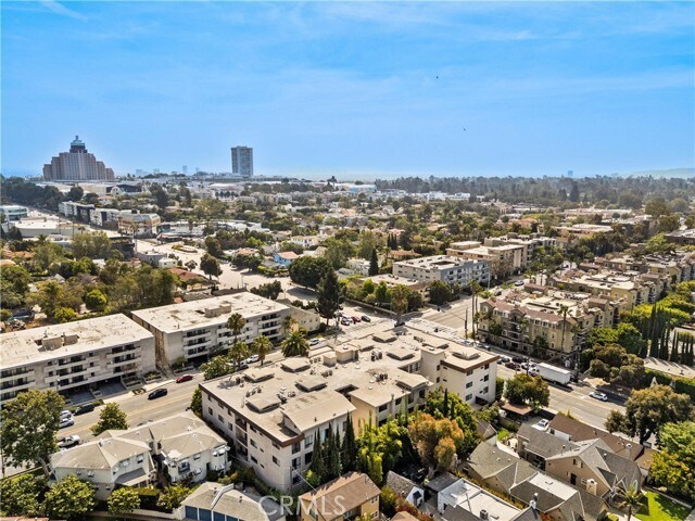 Building Photo - 2175 S Beverly Glen Blvd