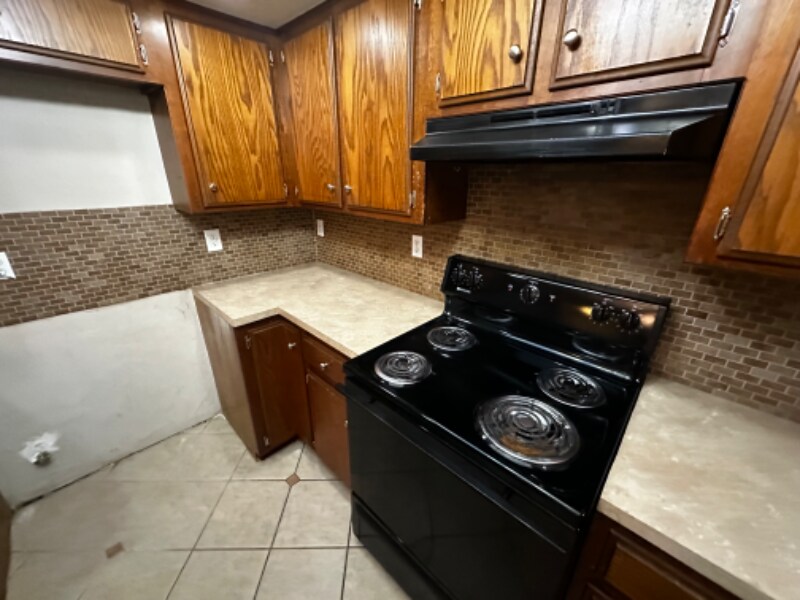 Building Photo - 8209 NW 78th Terrace