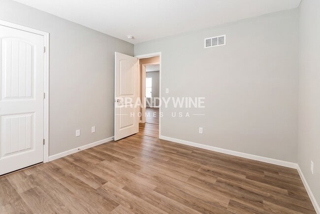 Building Photo - 14409 Oakland Ct