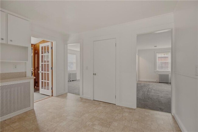 Building Photo - 26 Freebody St
