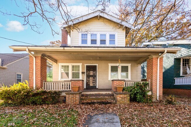 Primary Photo - 437 Connecticut Ave