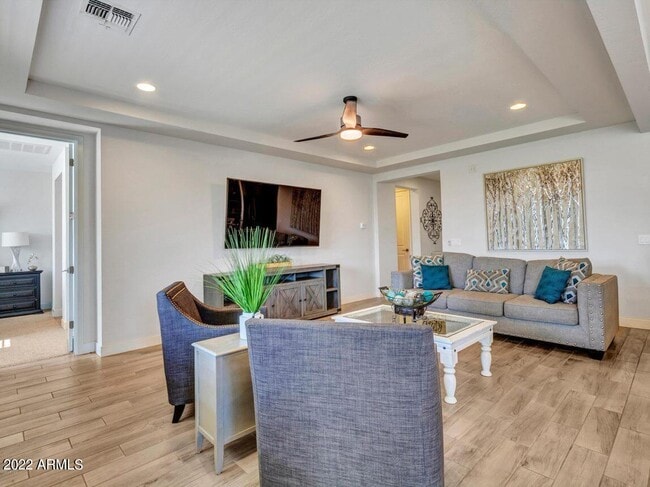 Building Photo - 12295 N 145th Ave