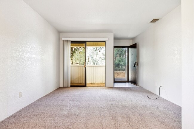 Building Photo - 701 N Los Felices Rd