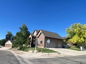 Building Photo - Great home in nice neighborhood