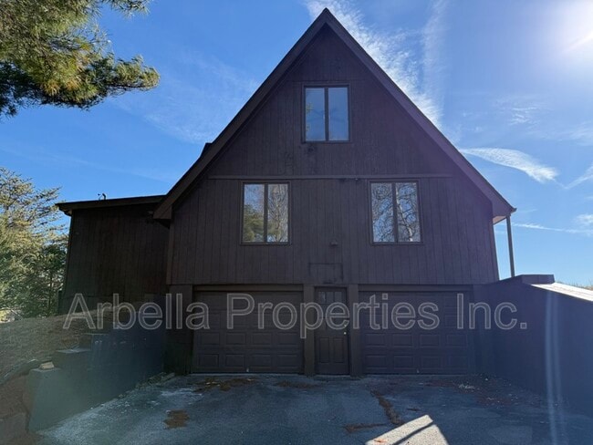 Building Photo - 505 Duel Ln