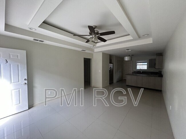 Building Photo - 1207 Upas Dr