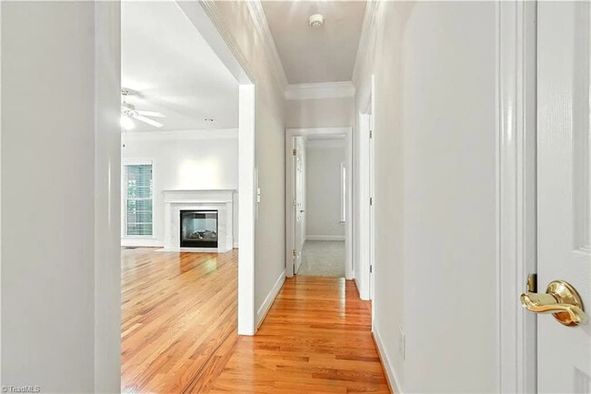 Building Photo - Earn Wealth While Leasing - Like a Homeown...