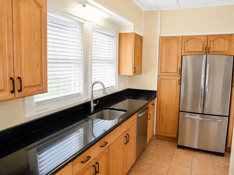 Kitchen-2 - 126 2nd St