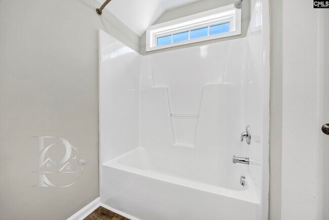 Building Photo - 117 Verano Ct
