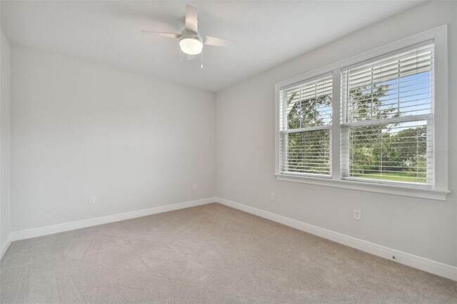 Building Photo - 5700 Interbay Blvd