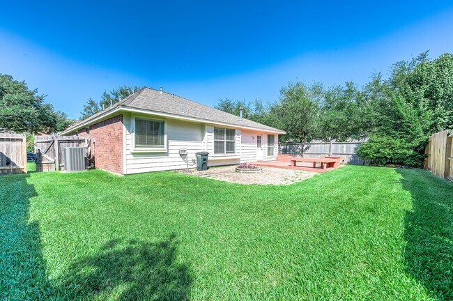 Building Photo - 3347 Pebble Beach Ln