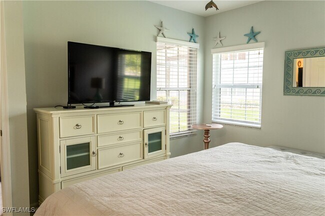 Building Photo - 2526 Orchid Bay Dr