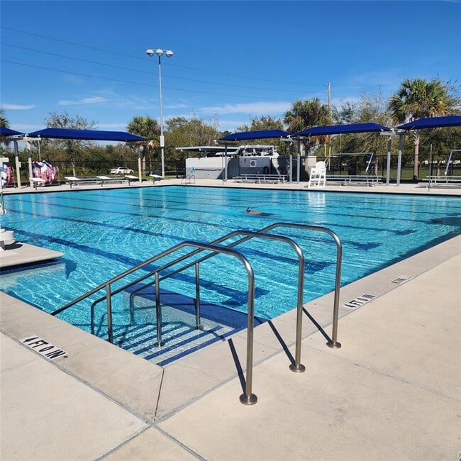 Building Photo - 634 Llama Dr