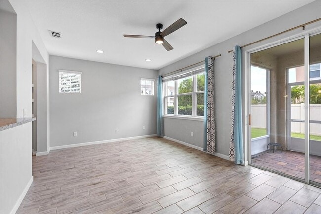 Building Photo - 5007 Sunnyside Ln