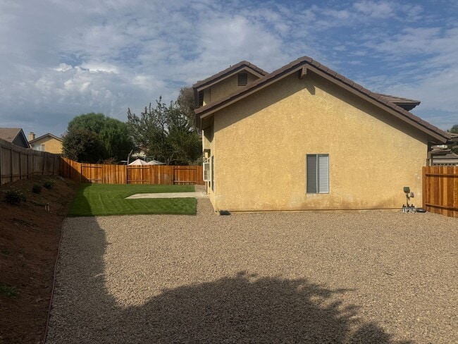 Building Photo - 1435 Spyglass Way
