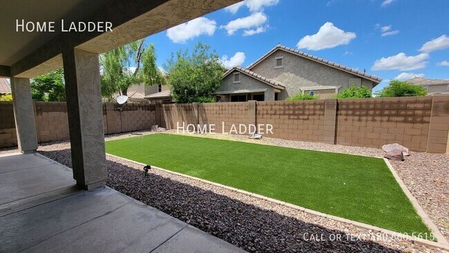 Building Photo - 12034 W Tether Trl