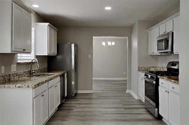 Building Photo - 6611 Barker Bend Ln