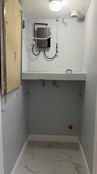 Building Photo - 42 NE 36th Ct