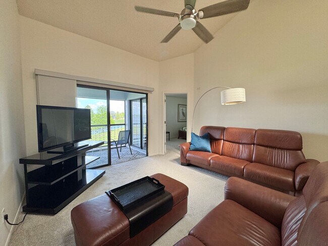 Building Photo - Winterset Condo with Gorgeous Sunset Views!