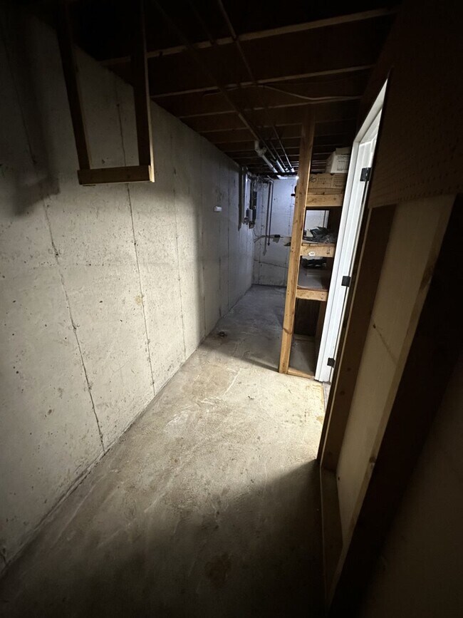 Storage area in basement - 1682 Park Rd
