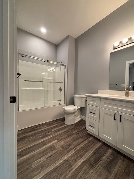 Building Photo - 303 Norwich-New London Turnpike