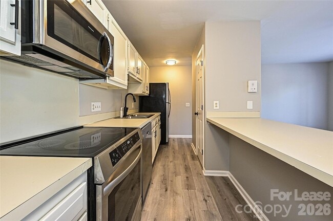 Building Photo - 6156 Meadow Rose Ln