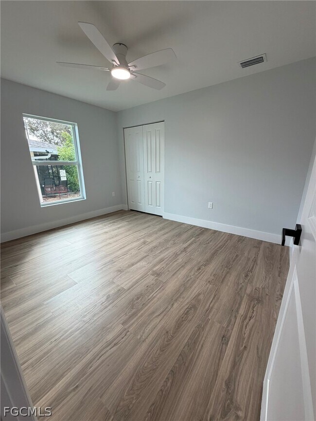 Building Photo - 1144-1146 SW 47th Terrace