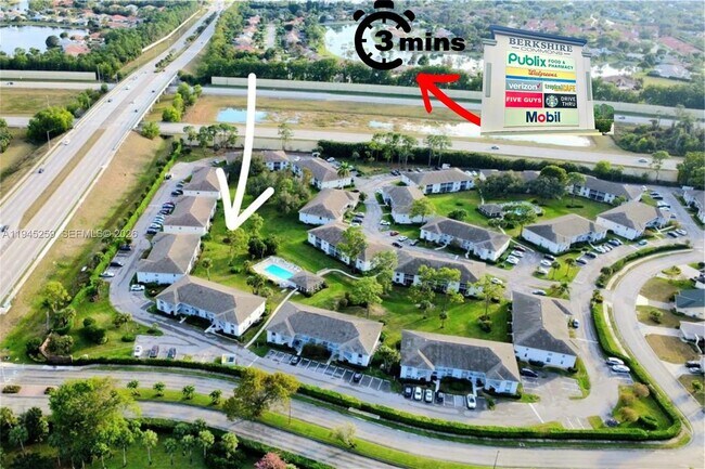 Building Photo - 1448 Churchill Cir