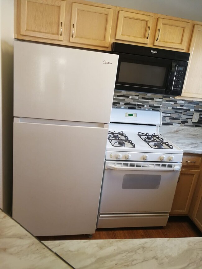 Building Photo - 4308 W Lake Mead Blvd