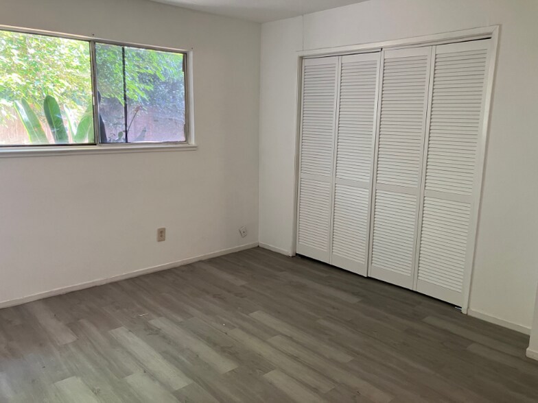 Building Photo - 1339 Princess Dr