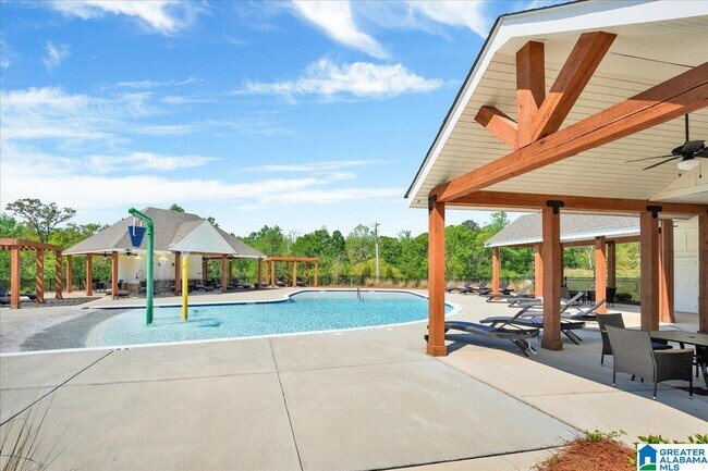 Building Photo - 283 Halifax Ln