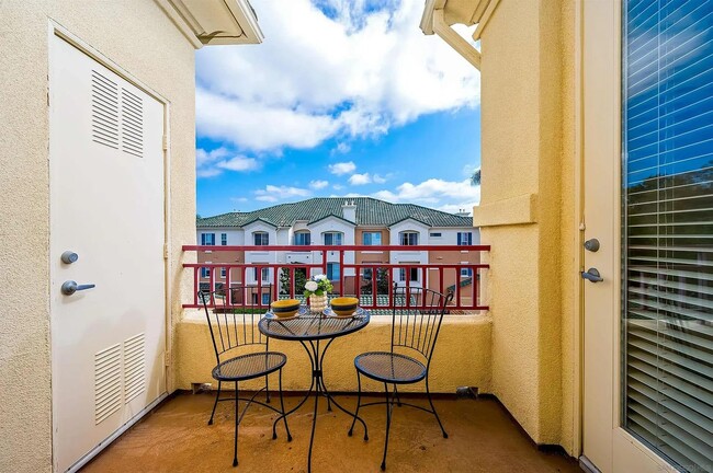 Building Photo - 12368 Carmel Country Rd