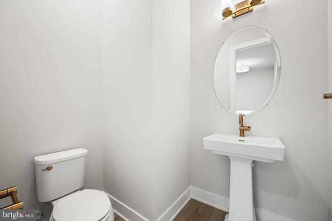 Building Photo - 104 Lizabetta Ln