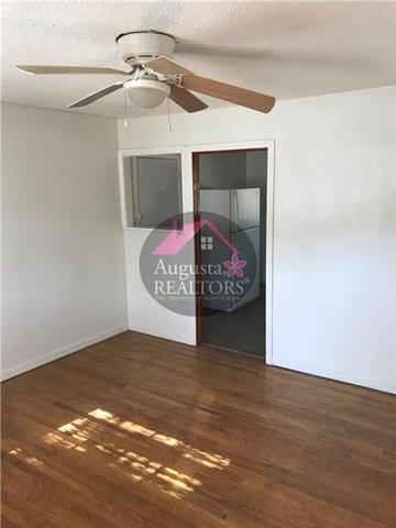 Building Photo - 1625 N Mockingbird Ln