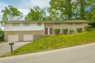 Building Photo - 3410 Gail Dr